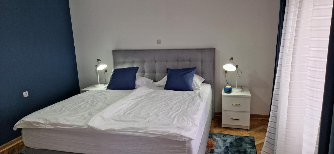 Hotel Sobe Majetic à Bizovac Extérieur photo