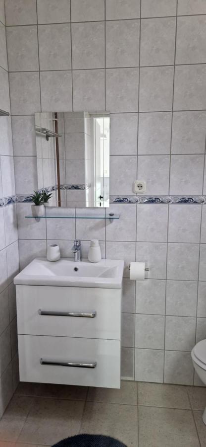 Hotel Sobe Majetic à Bizovac Extérieur photo
